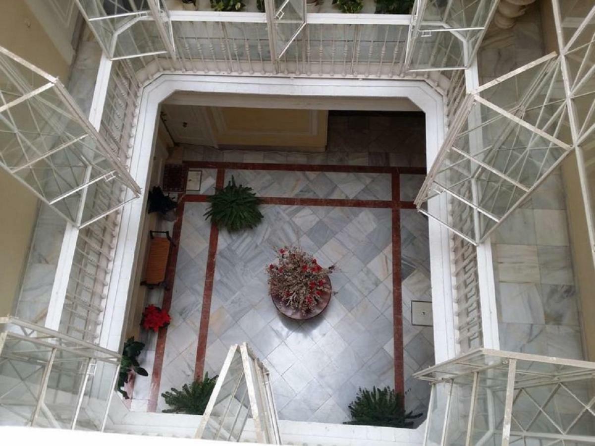 La Casa De Maria Castana Apartman Sevilla Kültér fotó