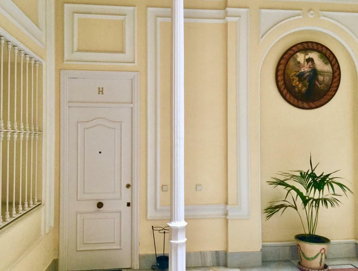 La Casa De Maria Castana Apartman Sevilla Kültér fotó
